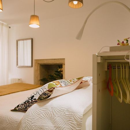 Roompedra Apartamentos Turisticos Сантьяго-де-Компостела Екстер'єр фото