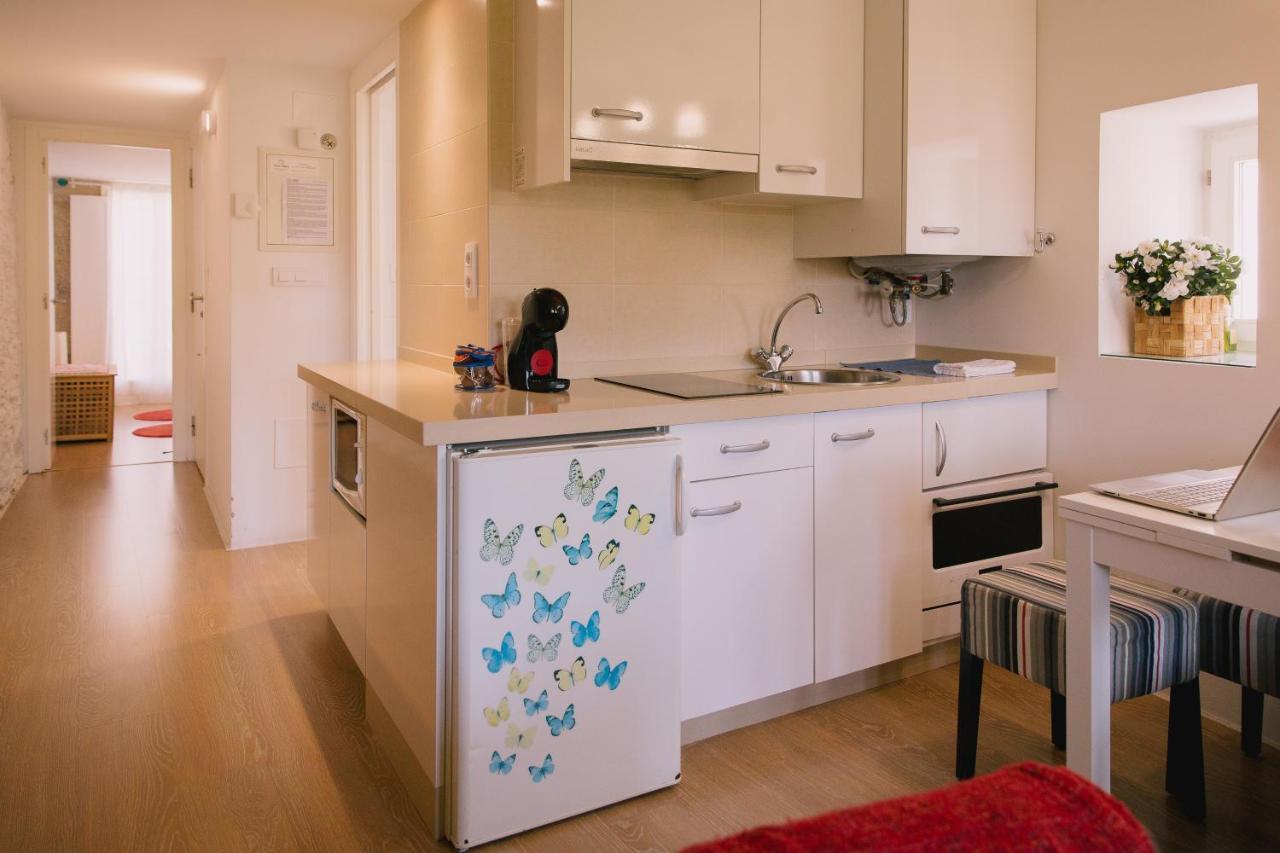 Roompedra Apartamentos Turisticos Сантьяго-де-Компостела Екстер'єр фото
