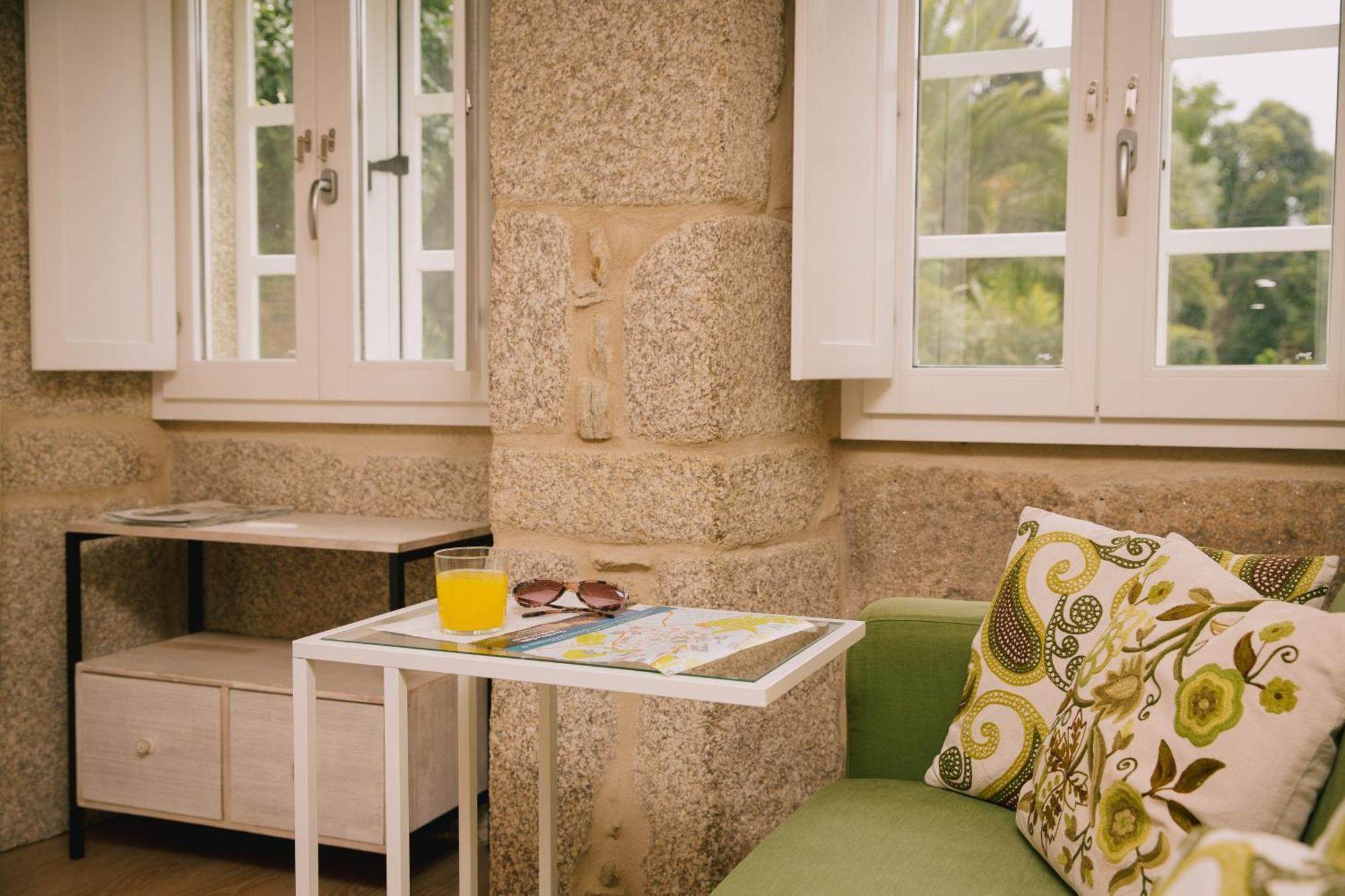 Roompedra Apartamentos Turisticos Сантьяго-де-Компостела Екстер'єр фото